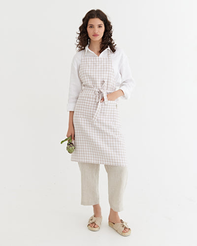 Linen bib apron in Natural Gingham | MagicLinen