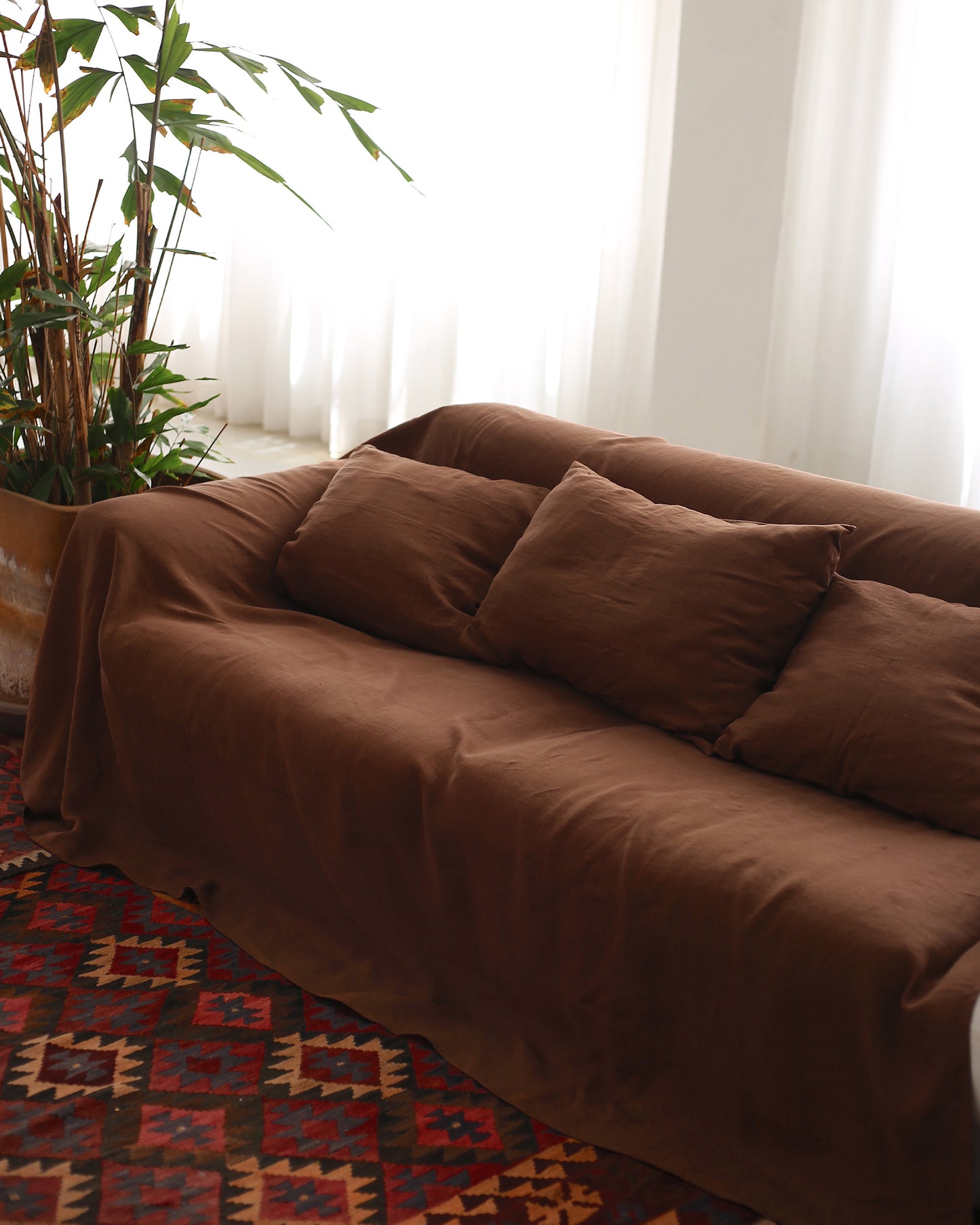 Linen Couch Cover in Chocolate brown | MagicLinen