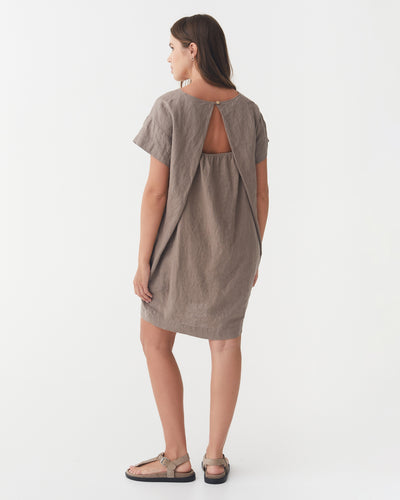 Linen mini dress SIWA in Deep taupe | MagicLinen modelBoxOn