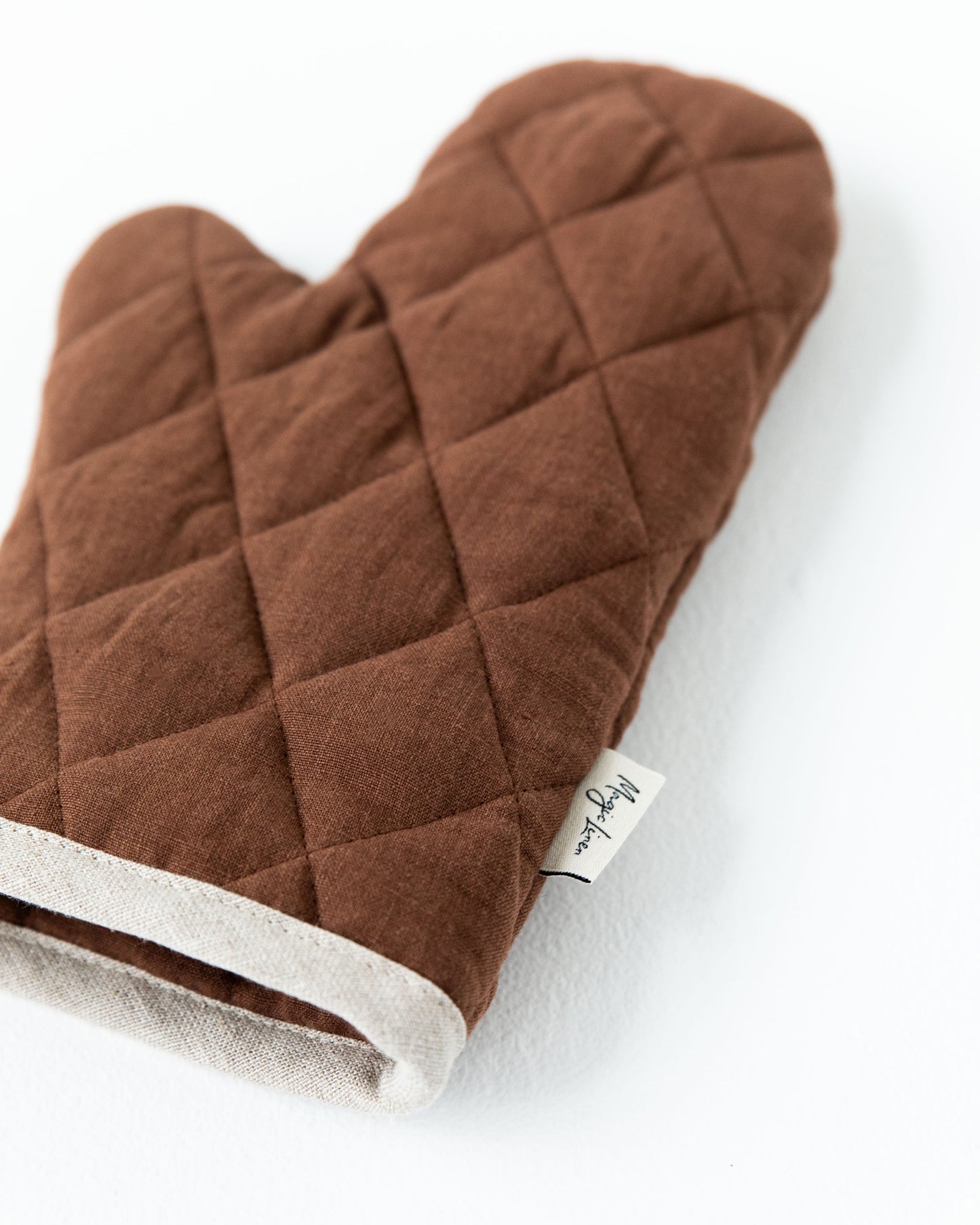 Linen Oven Mitt in Chocolate brown | MagicLinen