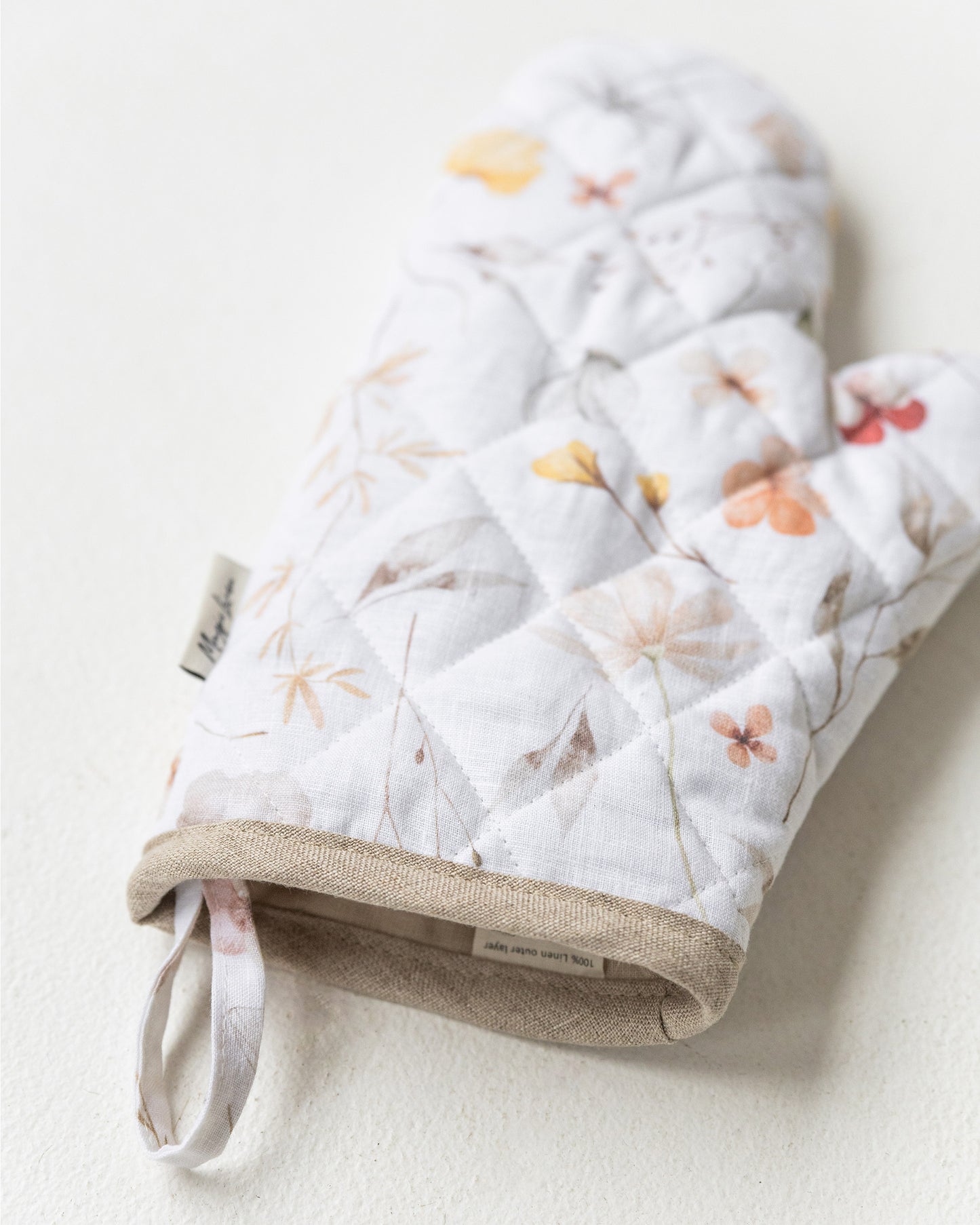 Linen Oven Mitt in Meadow Print | MagicLinen