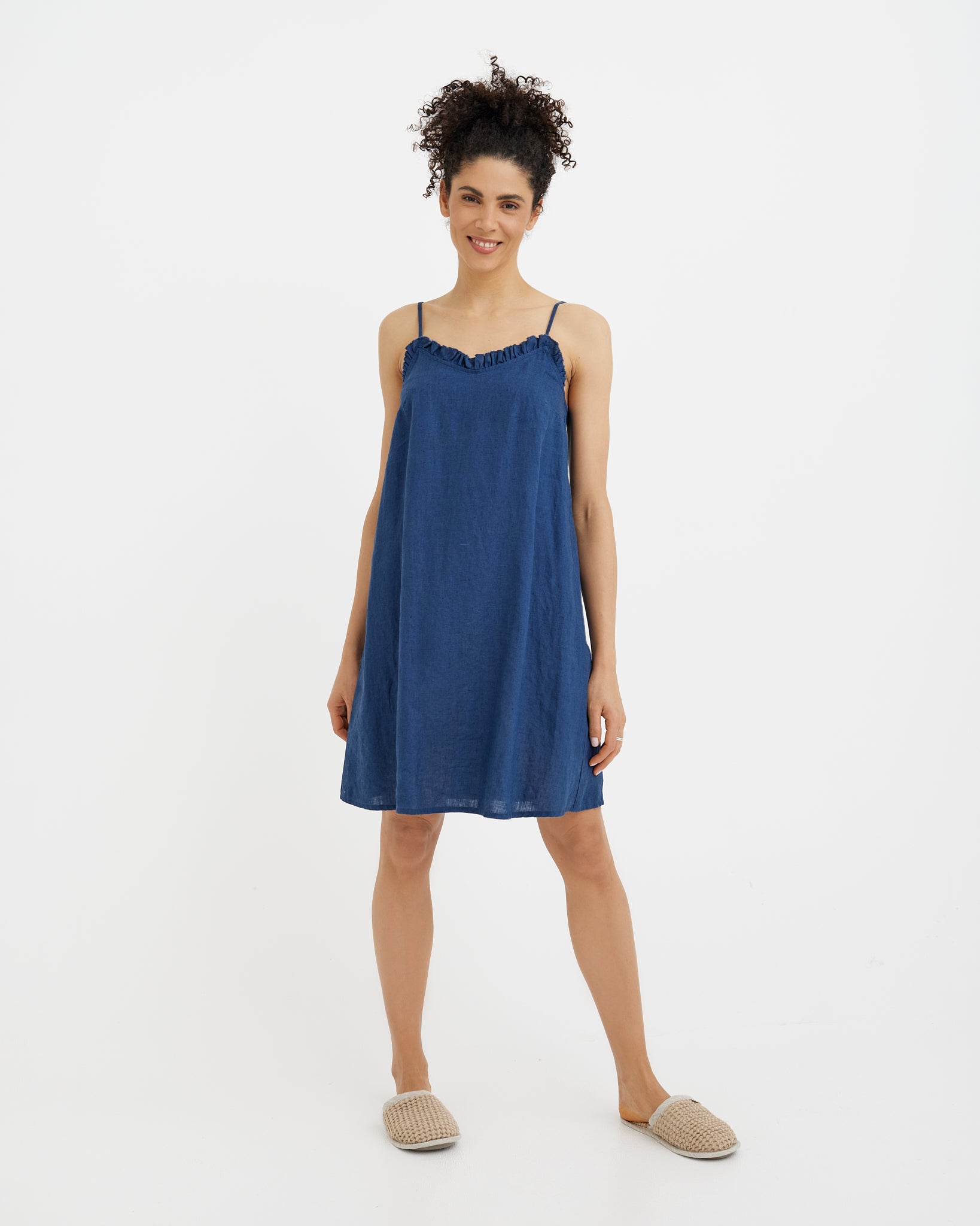 Linen pajama dress HARBOUR in Deep navy blue | MagicLinen modelBoxOn2