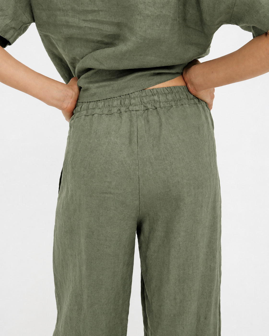 Leinen-Pyjama-Set AVEIRA in Schwarz