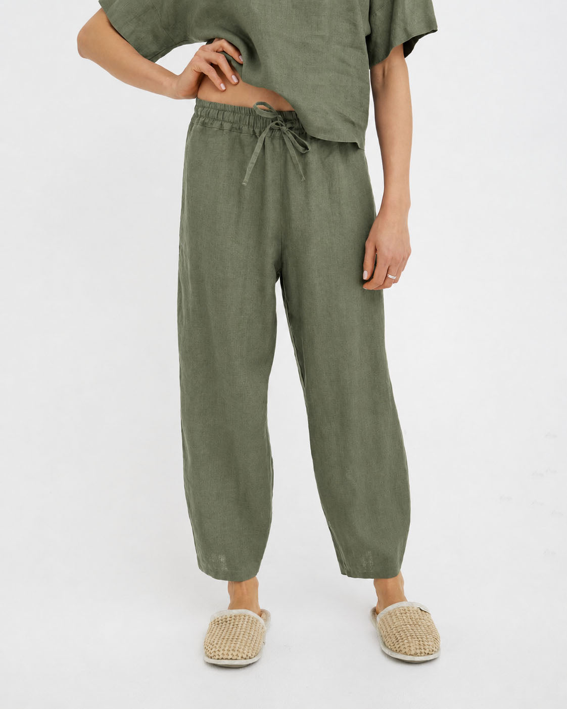 Leinen-Pyjama-Set AVEIRA in Schwarz