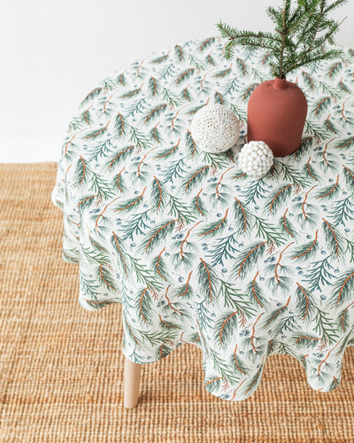 Round linen tablecloth in White & Winter print