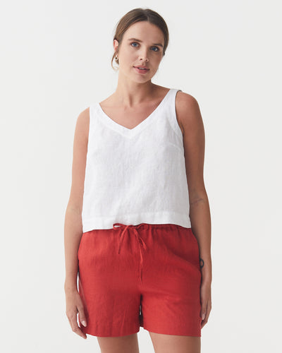 Linen Shorts ERIE in Aurora red | MagicLinen modelBoxOn