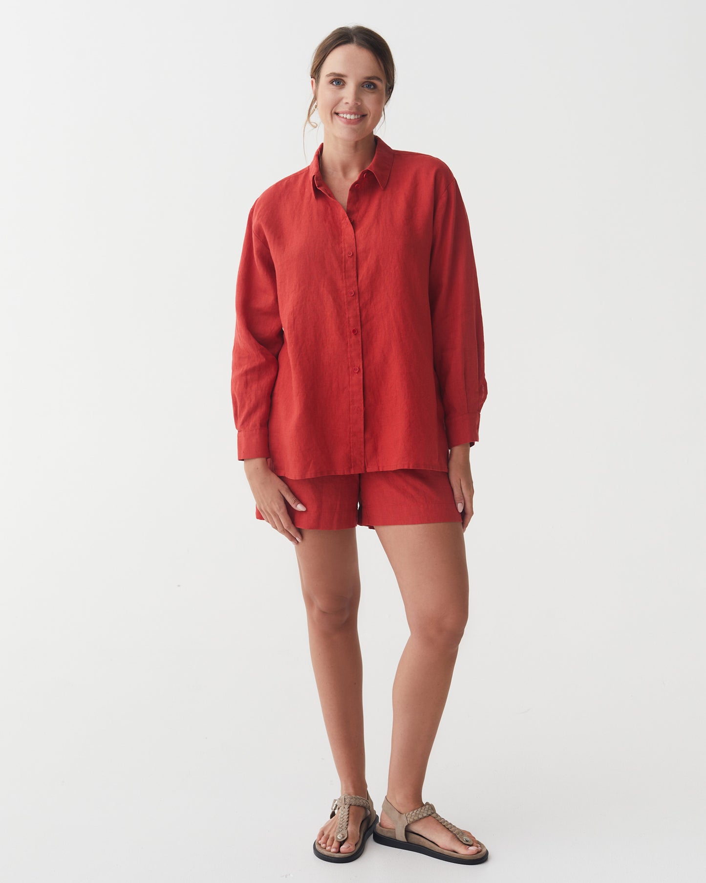 Linen Shorts ERIE in Aurora red | MagicLinen