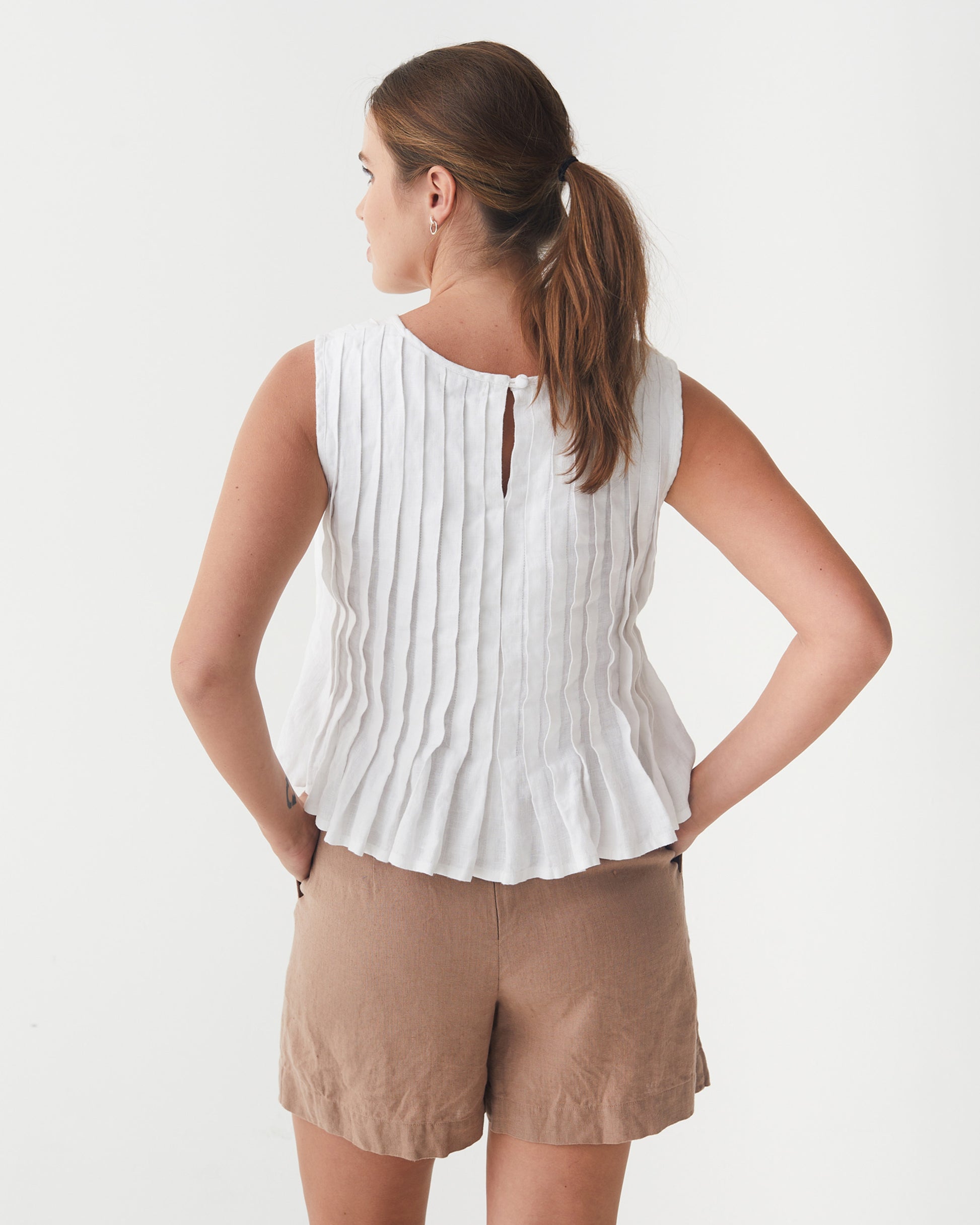 Linen Skort ANGUILLA in Pastel brown | MagicLinen