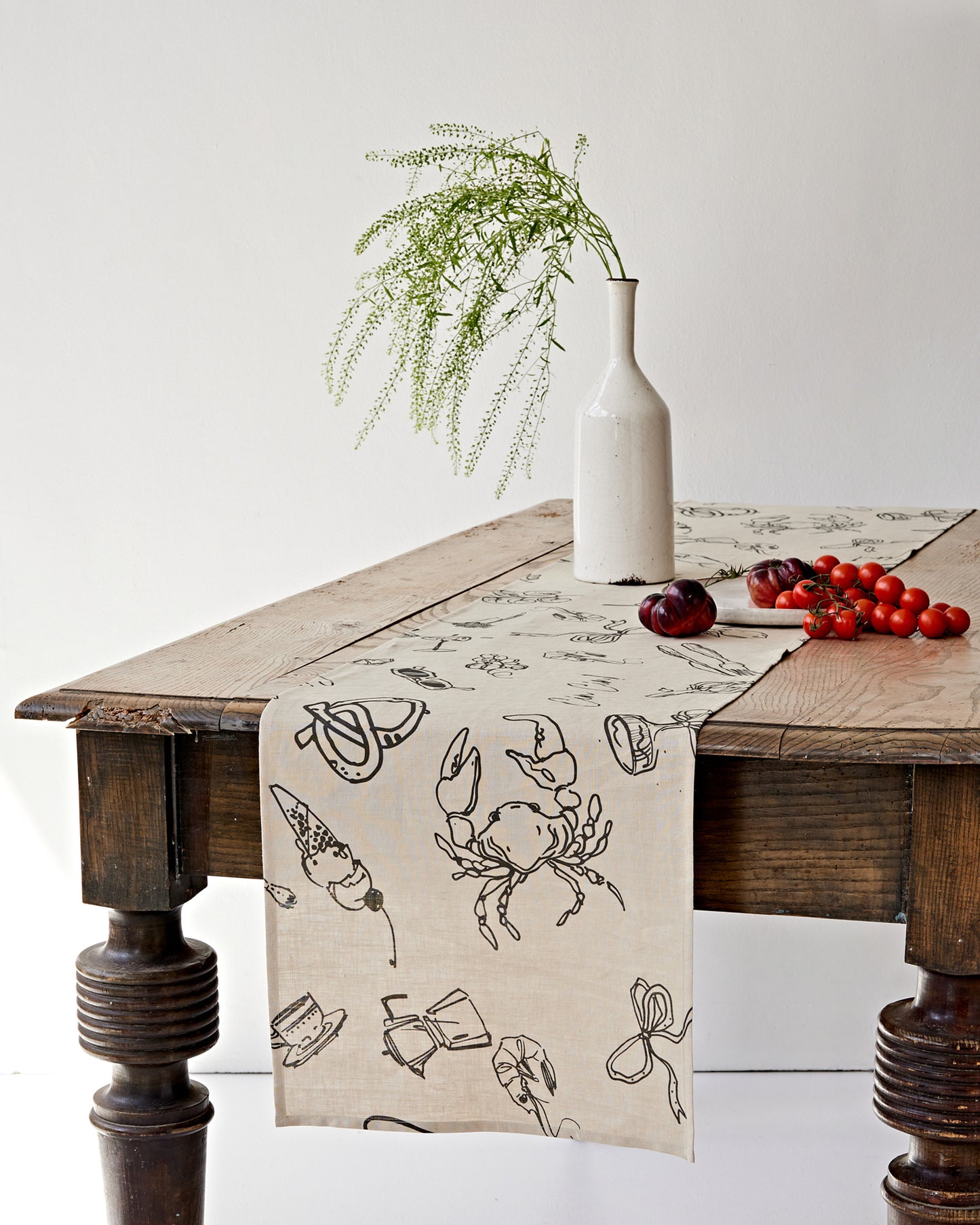 Linen Table Runner in Italian summer print | MagicLinen