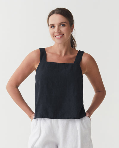 Linen tank top OLINDA in Black | MagicLinen modelBoxOn