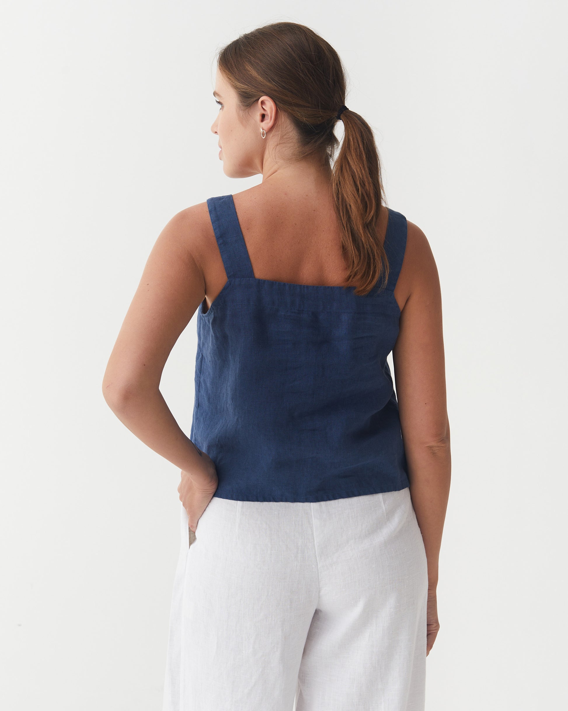 Linen tank top OLINDA in Deep navy blue | MagicLinen