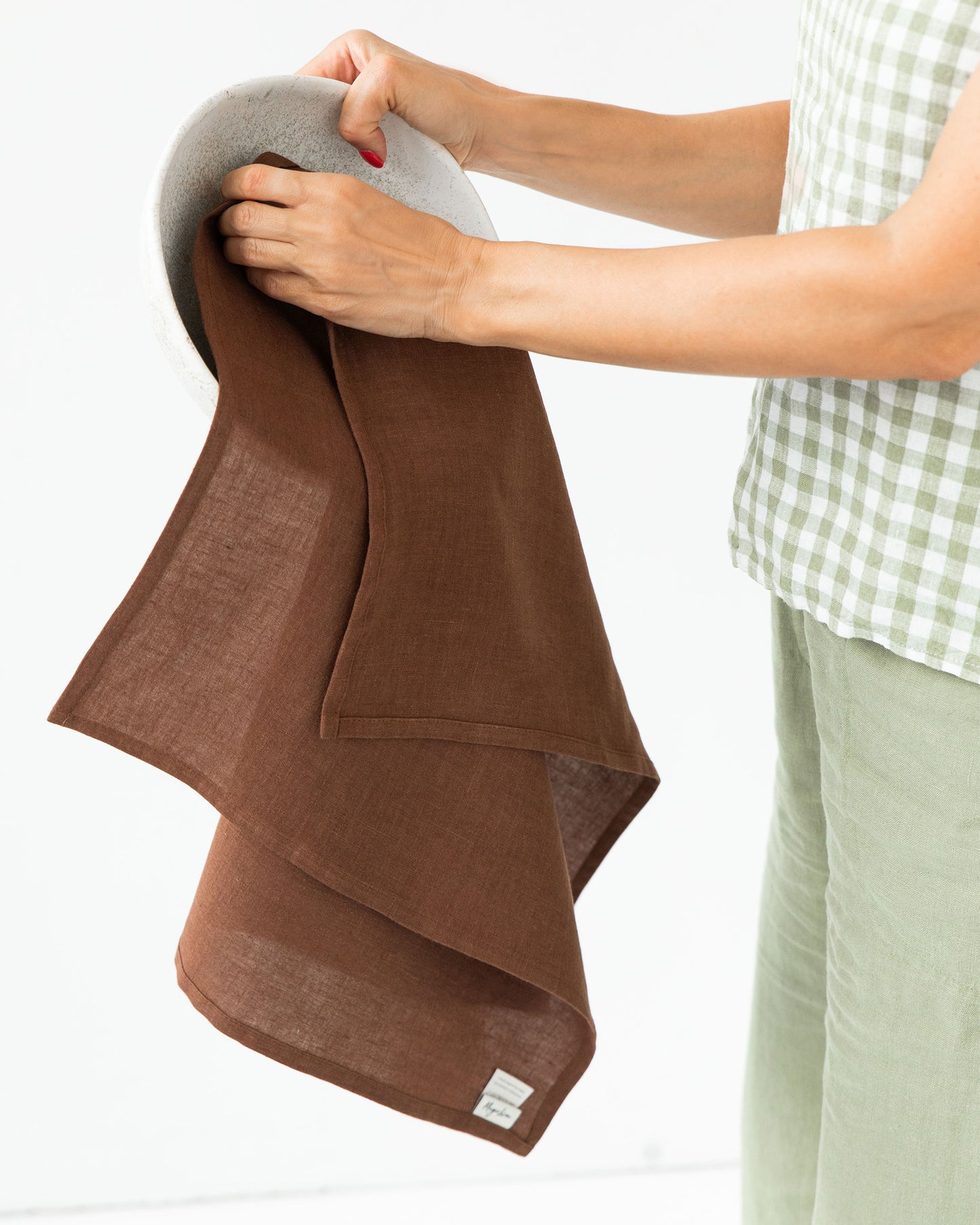 Linen Dish Towel in Chocolate brown | MagicLinen