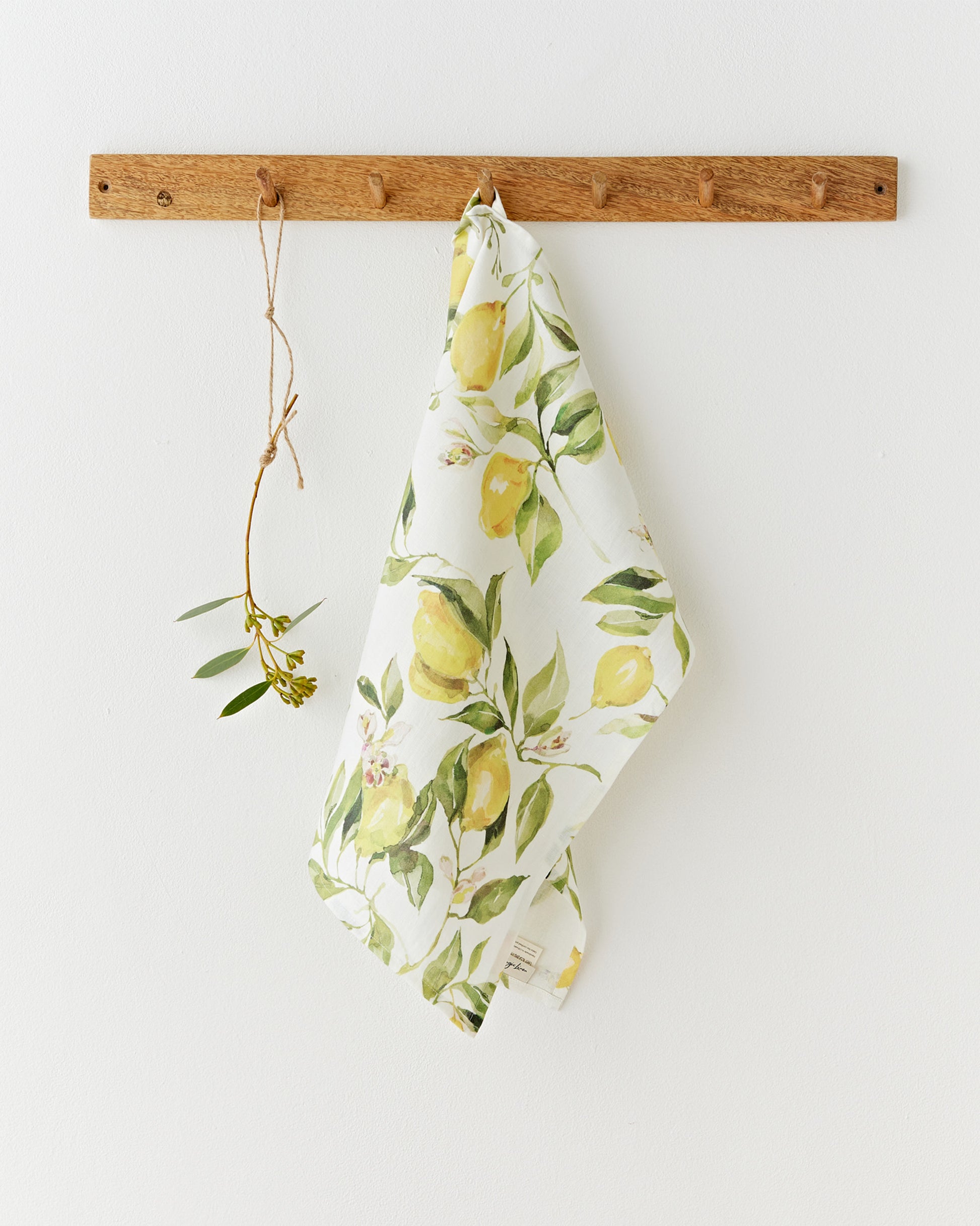 Linen tea towel in Citrus garden print on white | MagicLinen