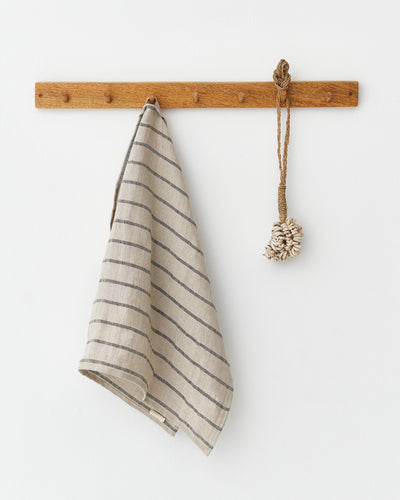 Linen tea towel in Subtle lines