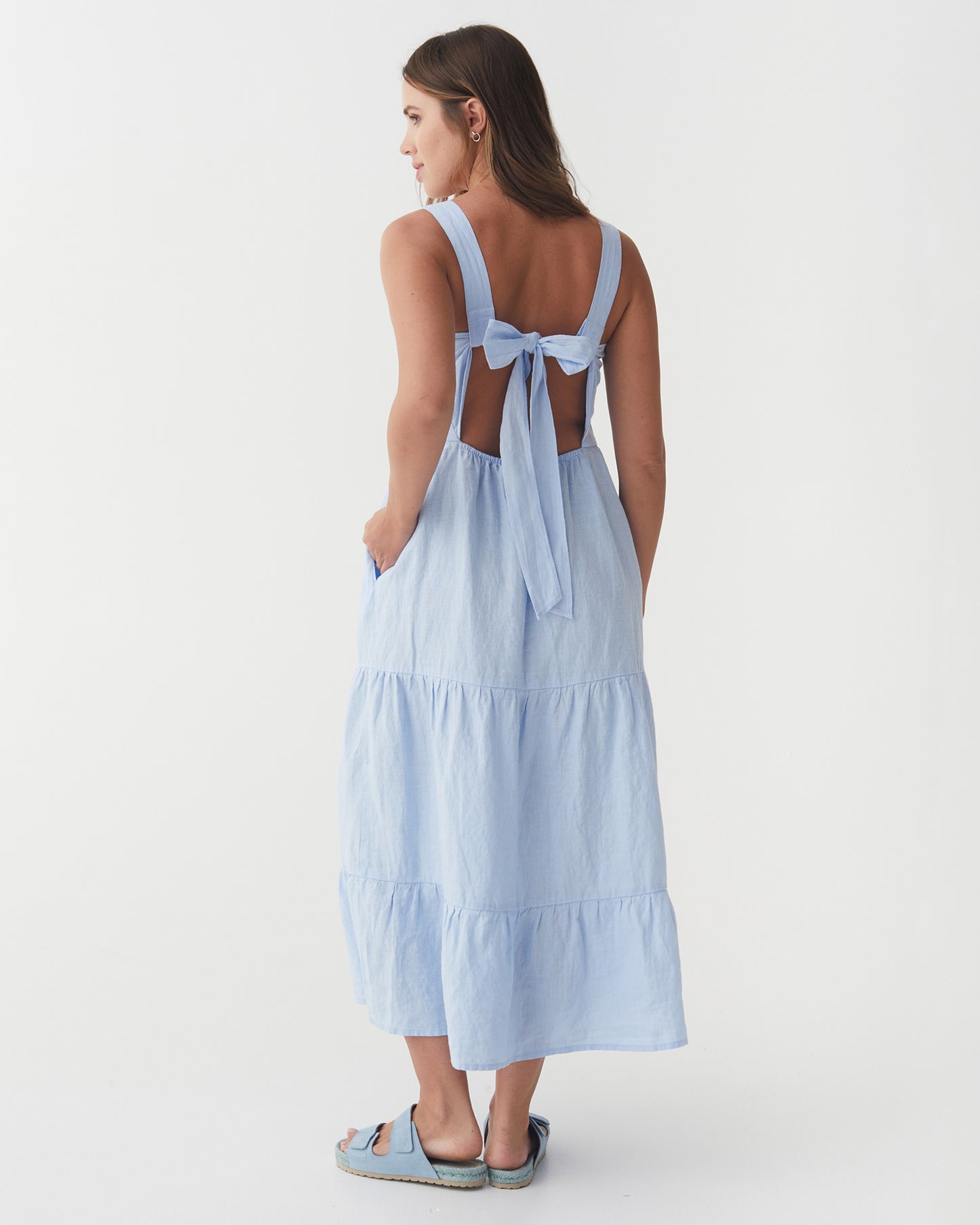 Linen tiered dress IRUYA in Vivid blue | MagicLinen