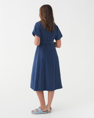 Linen wrap dress PEHOE in Deep navy blue | MagicLinen modelBoxOn