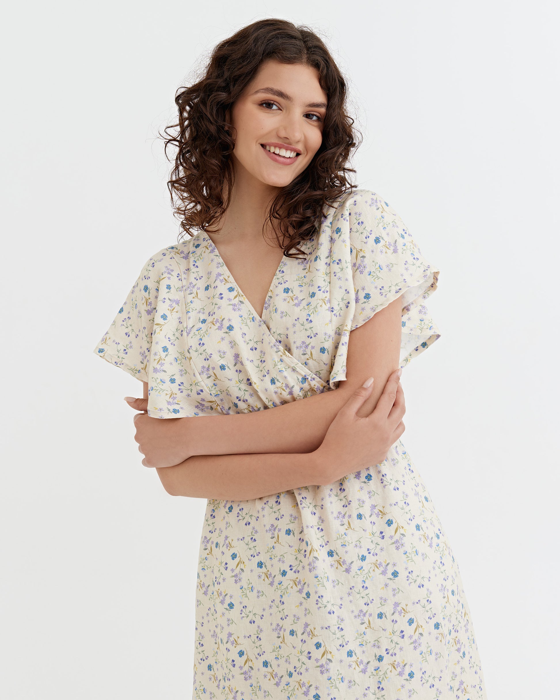 Linen wrap dress YOHO in Tiny blooms | MagicLinen