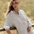 Long-Sleeve Linen Shirt ISLAY in Natural melange | MagicLinen modelBoxOn2