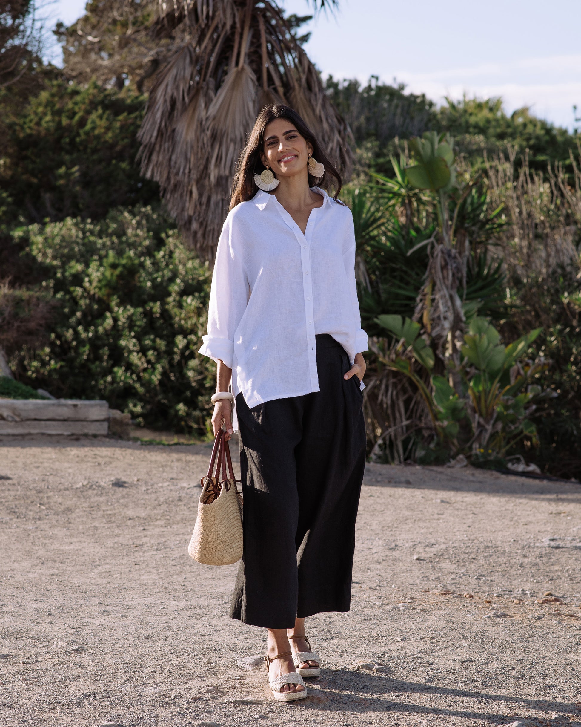 Long-Sleeve Linen Shirt ISLAY in White | MagicLinen