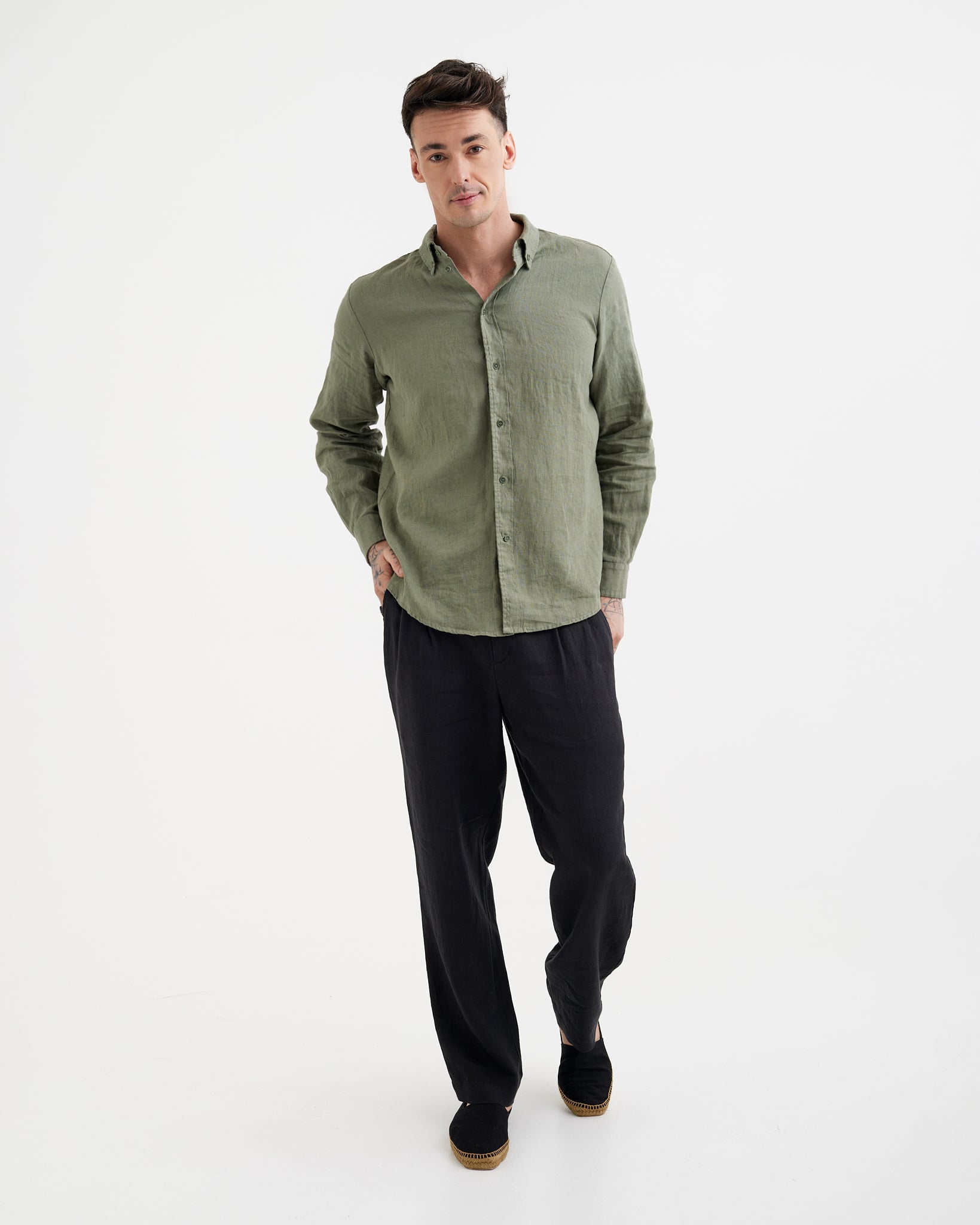 MagicLinen Black Men’s Linen Pants BERLIN, 100% European flax linen 180 gsm plain weave modelBoxOn