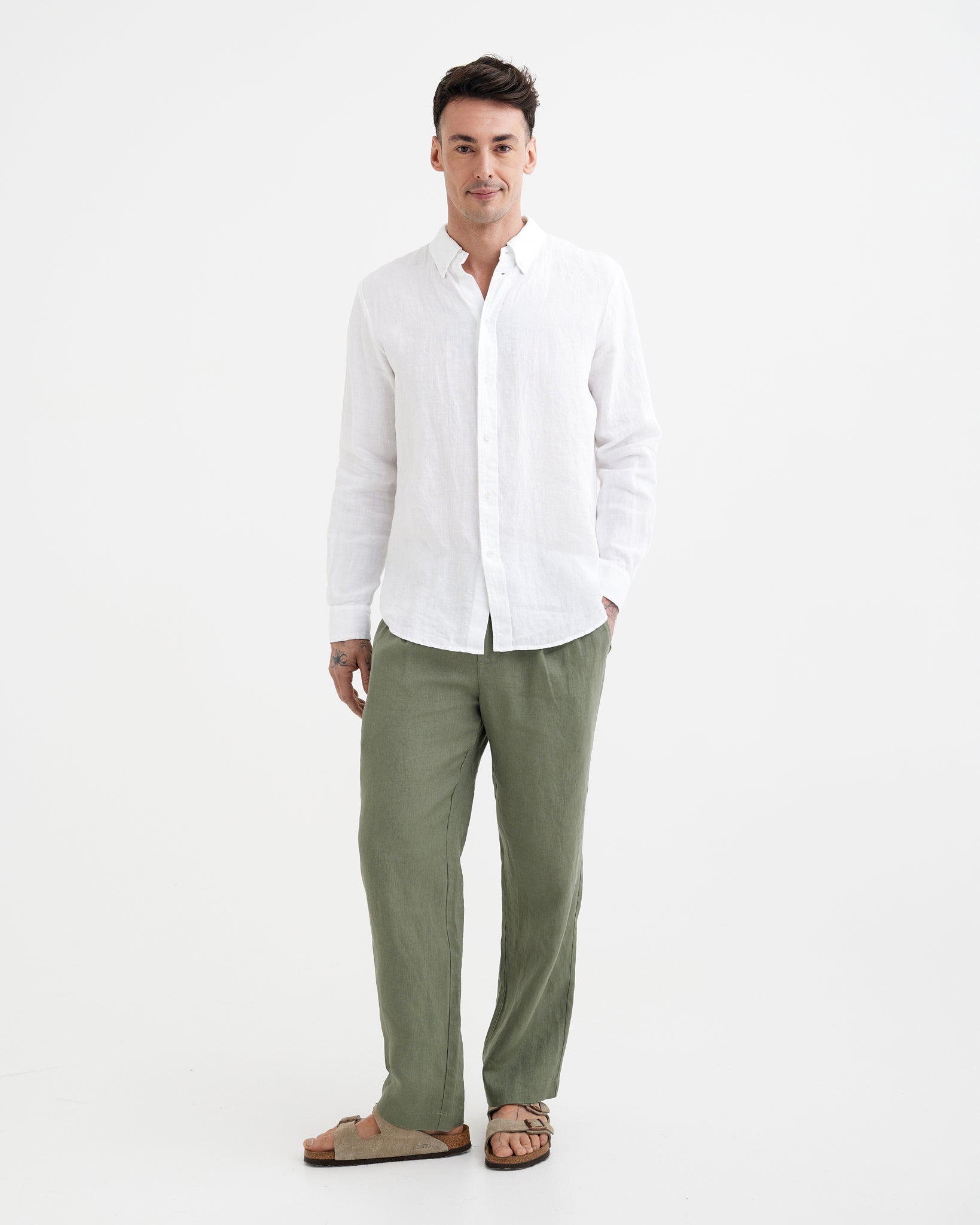 MagicLinen White BOSTON linen shirt with button-down collar and back pleat