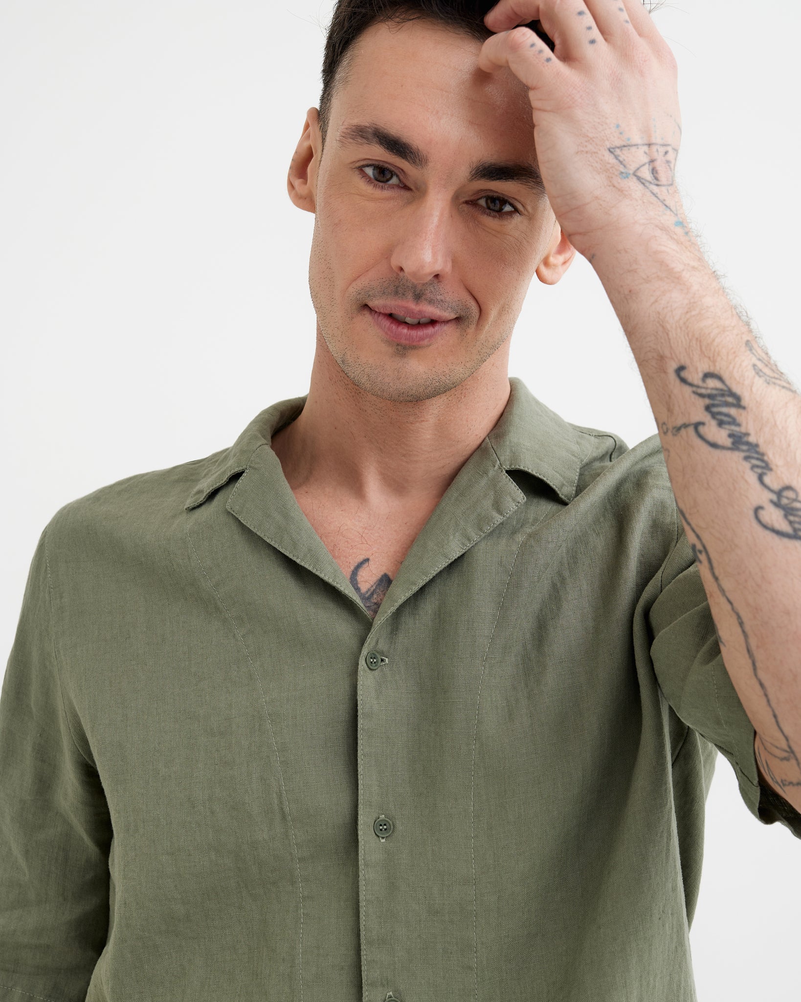 MagicLinen Mist green relaxed fit men’s linen shirt with notch collar