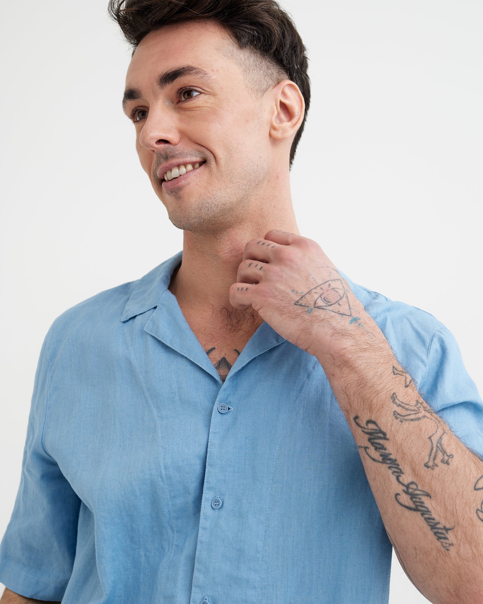 MagicLinen Soft blue linen shirt with hip-length coverage