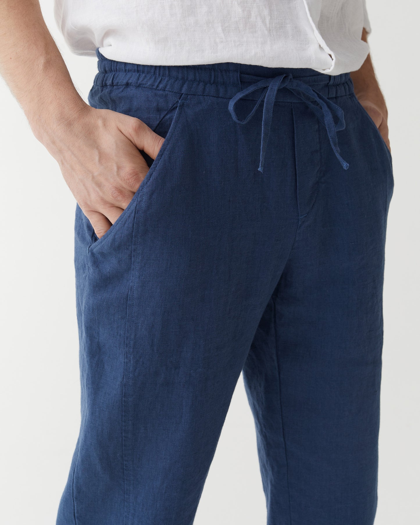 Men's Linen Pants BREMER in Deep navy blue | MagicLinen