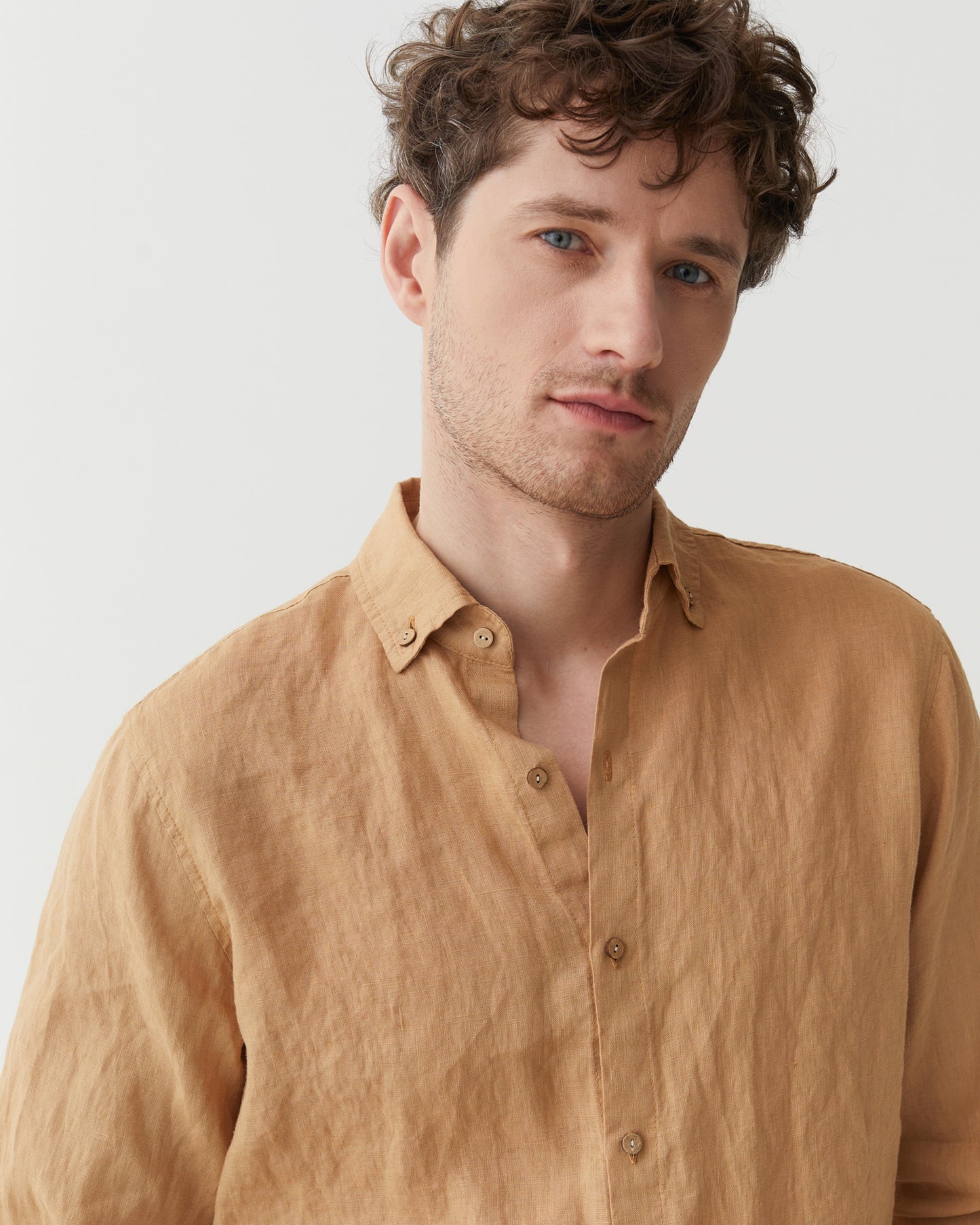 Men's linen shirt NEVADA in Caramel | MagicLinen