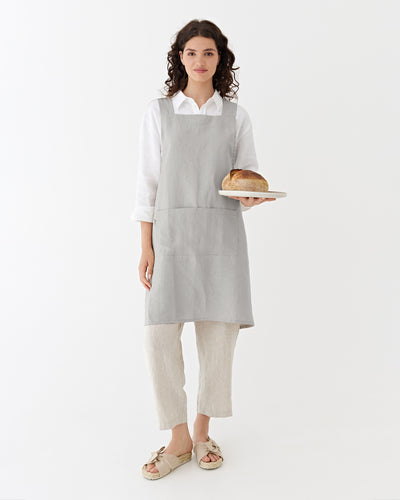 Pinafore cross-back linen apron in Light gray