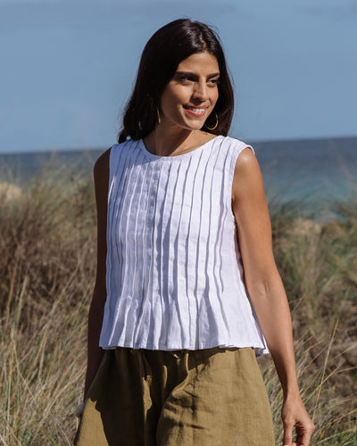 Pleated Sleeveless Linen Top MOOREA in White | MagicLinen modelBoxOn2