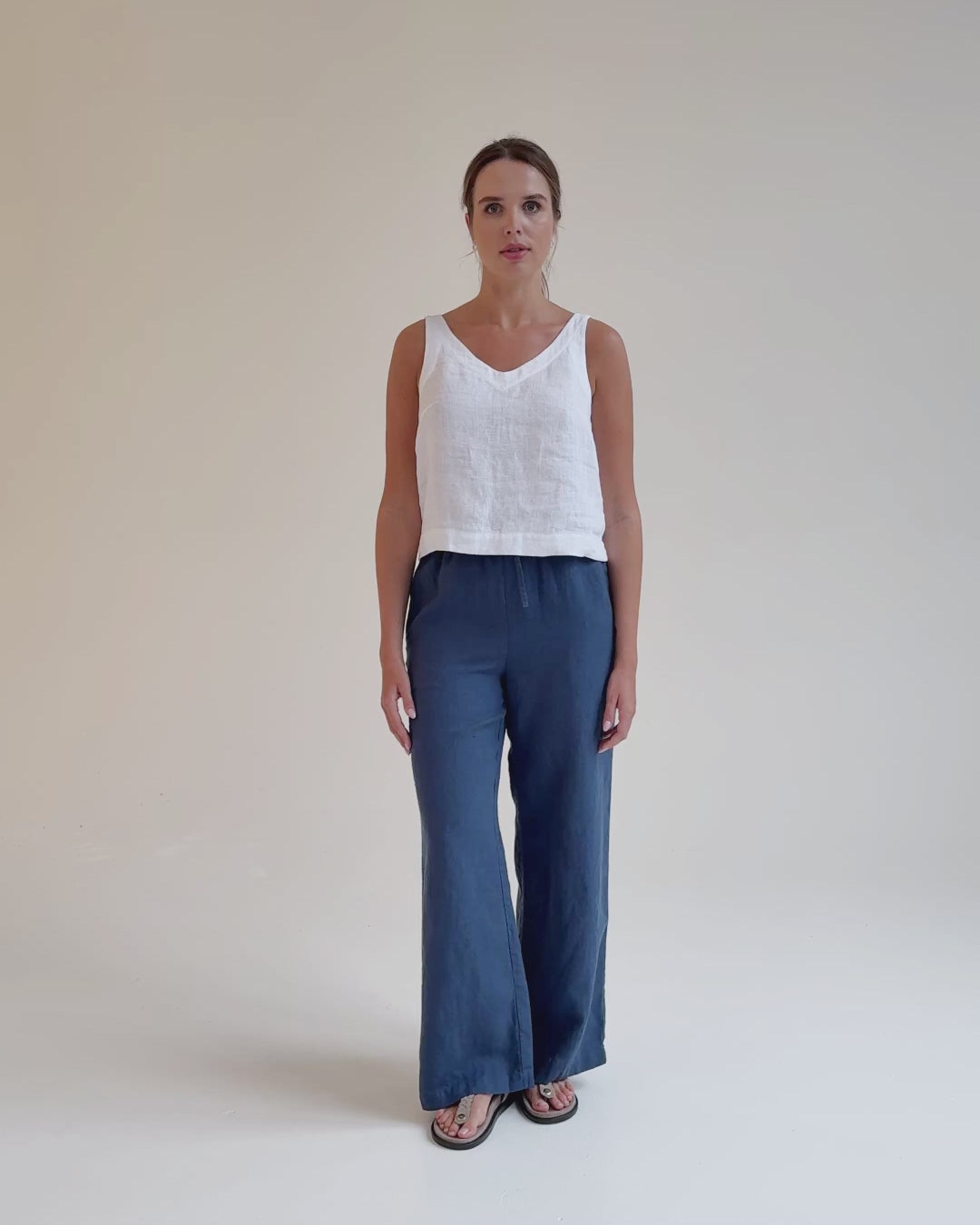 Linen Pants PEMBA in Deep navy blue | MagicLinen