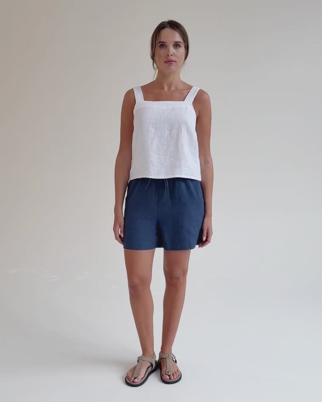 Linen Shorts ERIE in Deep navy blue | MagicLinen
