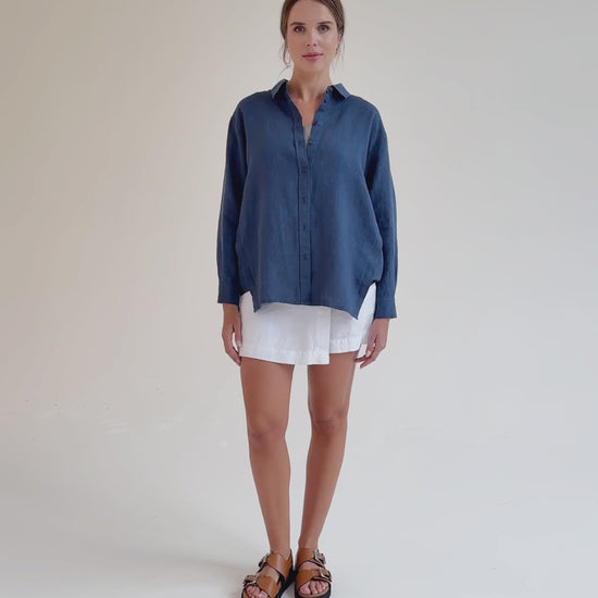 Long-Sleeve Linen Shirt ISLAY in Deep navy blue | MagicLinen