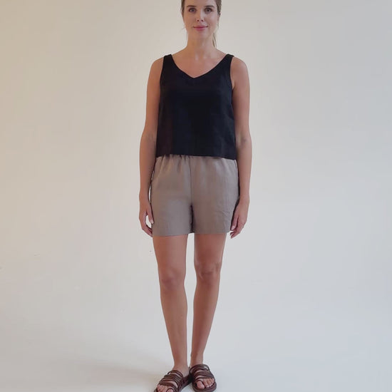 Linen Shorts ERIE in Deep taupe | MagicLinen