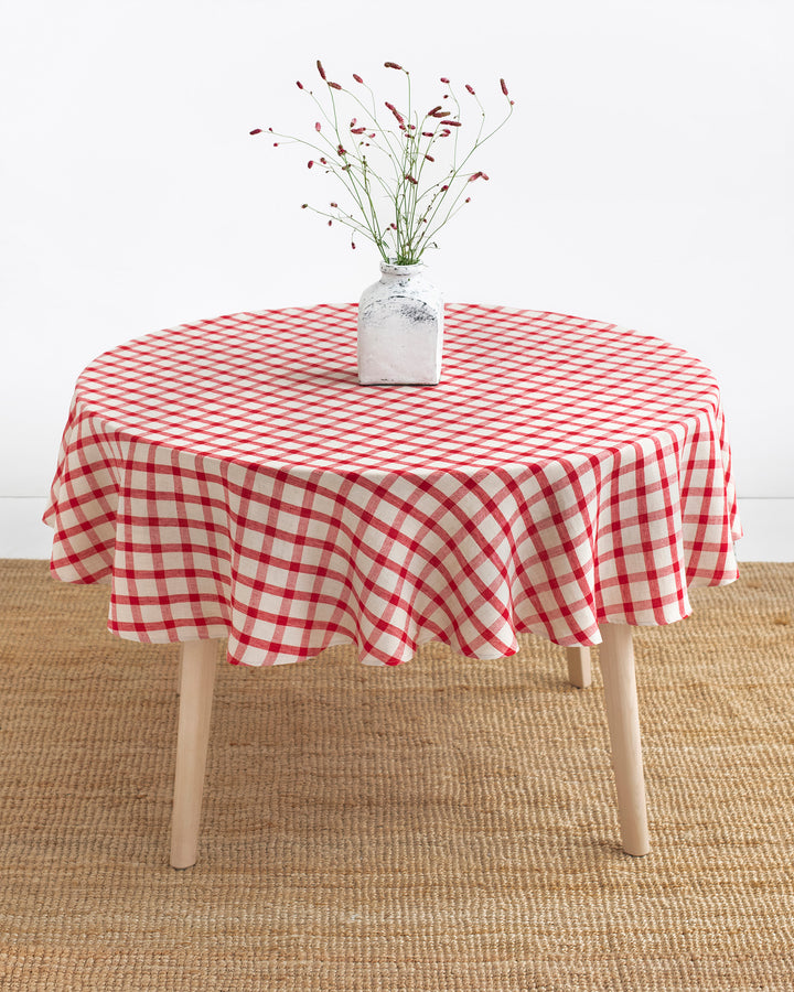 Round linen tablecloth in Red gingham - MagicLinen