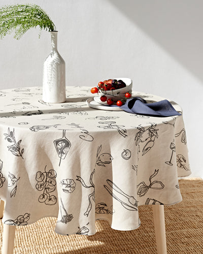 Round linen tablecloth in Italian summer print | MagicLinen