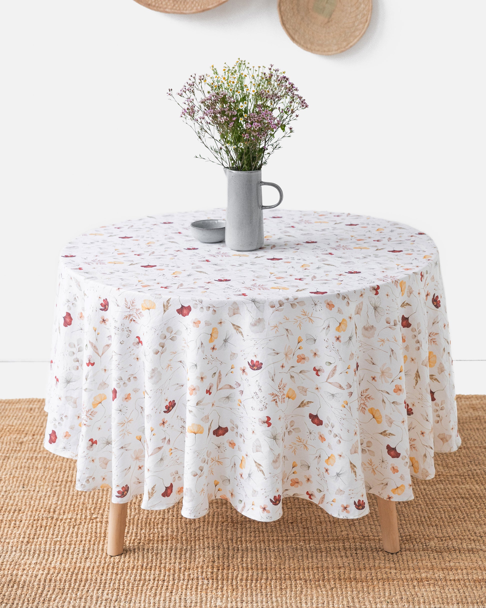 Round Linen Tablecloth in Meadow Print | MagicLinen