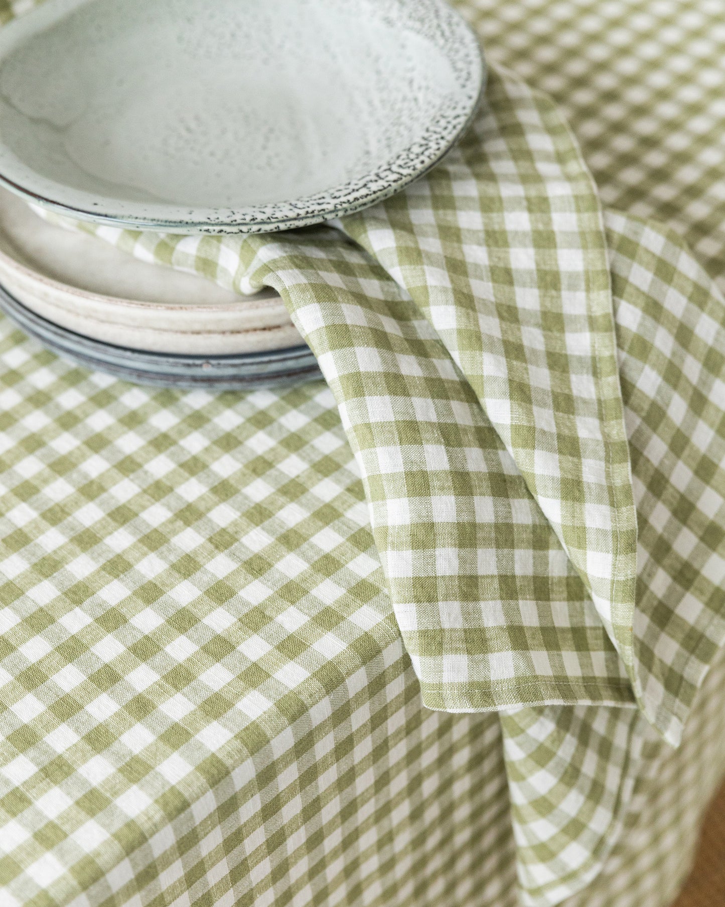 Sage gingham Linen Tablecloth | MagicLinen