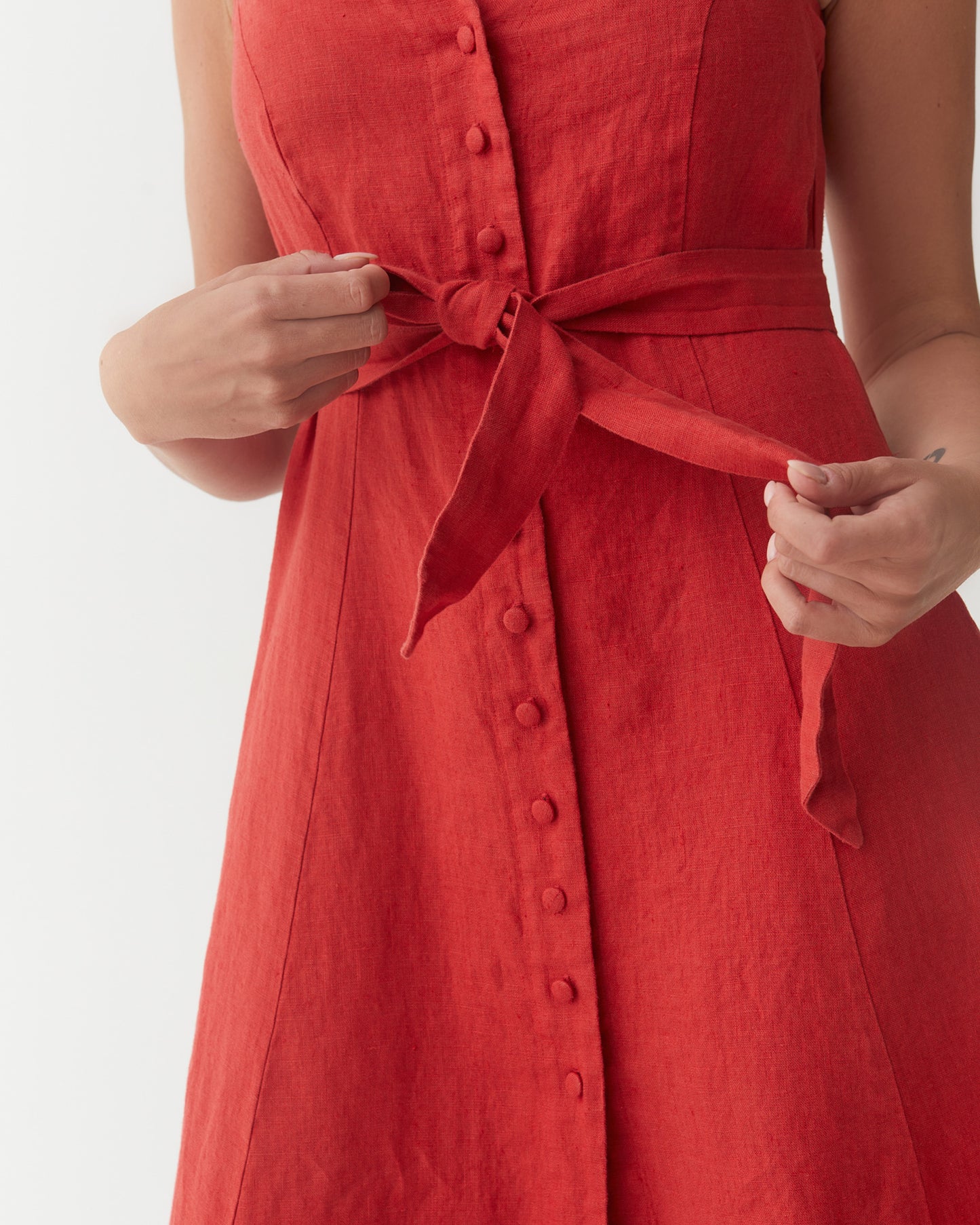 Sleeveless Linen Dress ACADIA in Aurora red | MagicLinen