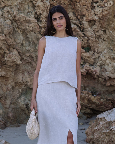 Split Back Linen Top TONGA in Natural melange | MagicLinen modelBoxOn2