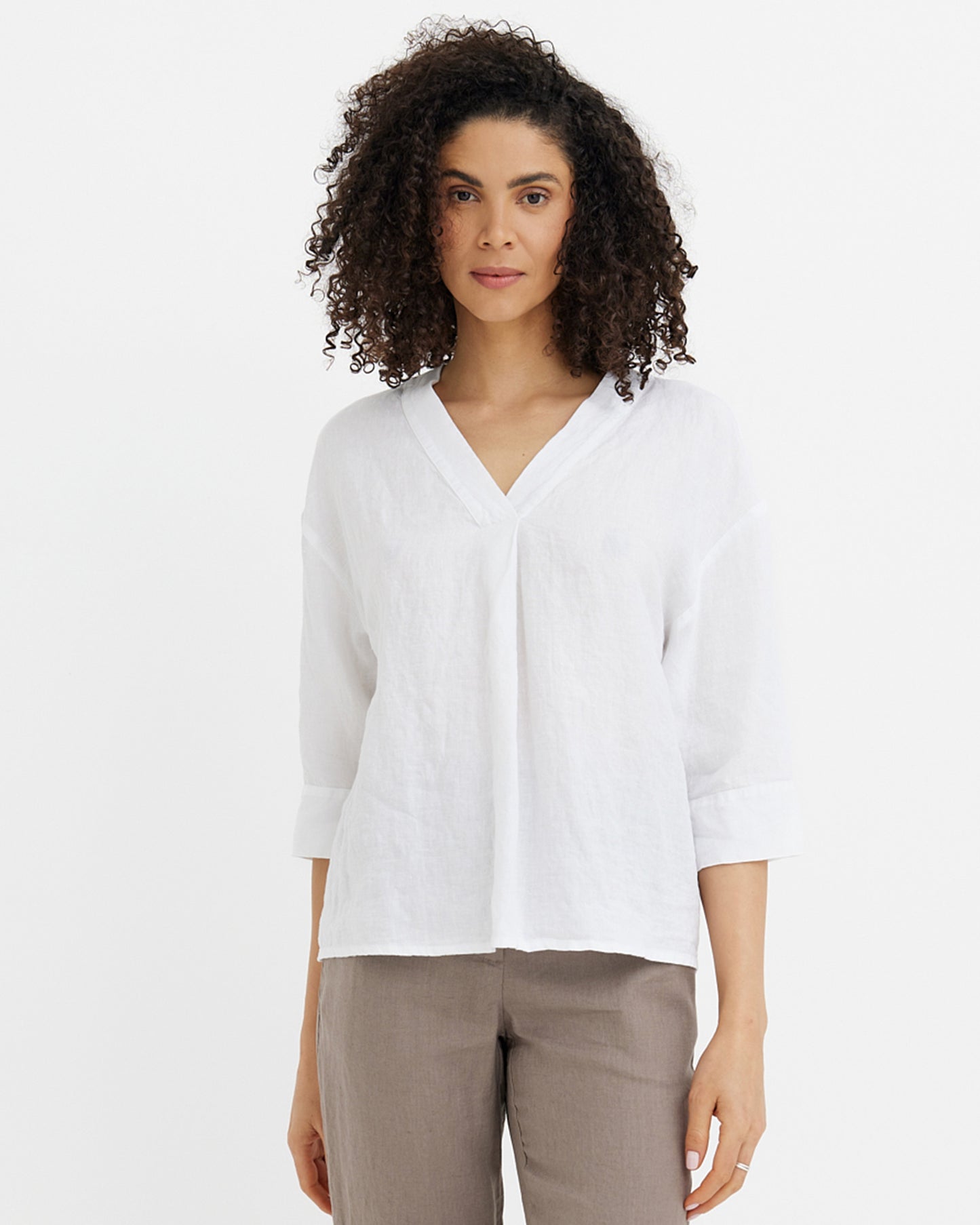 MagicLinen White ST. TROPEZ linen top with relaxed A-line silhouette modelBoxOn