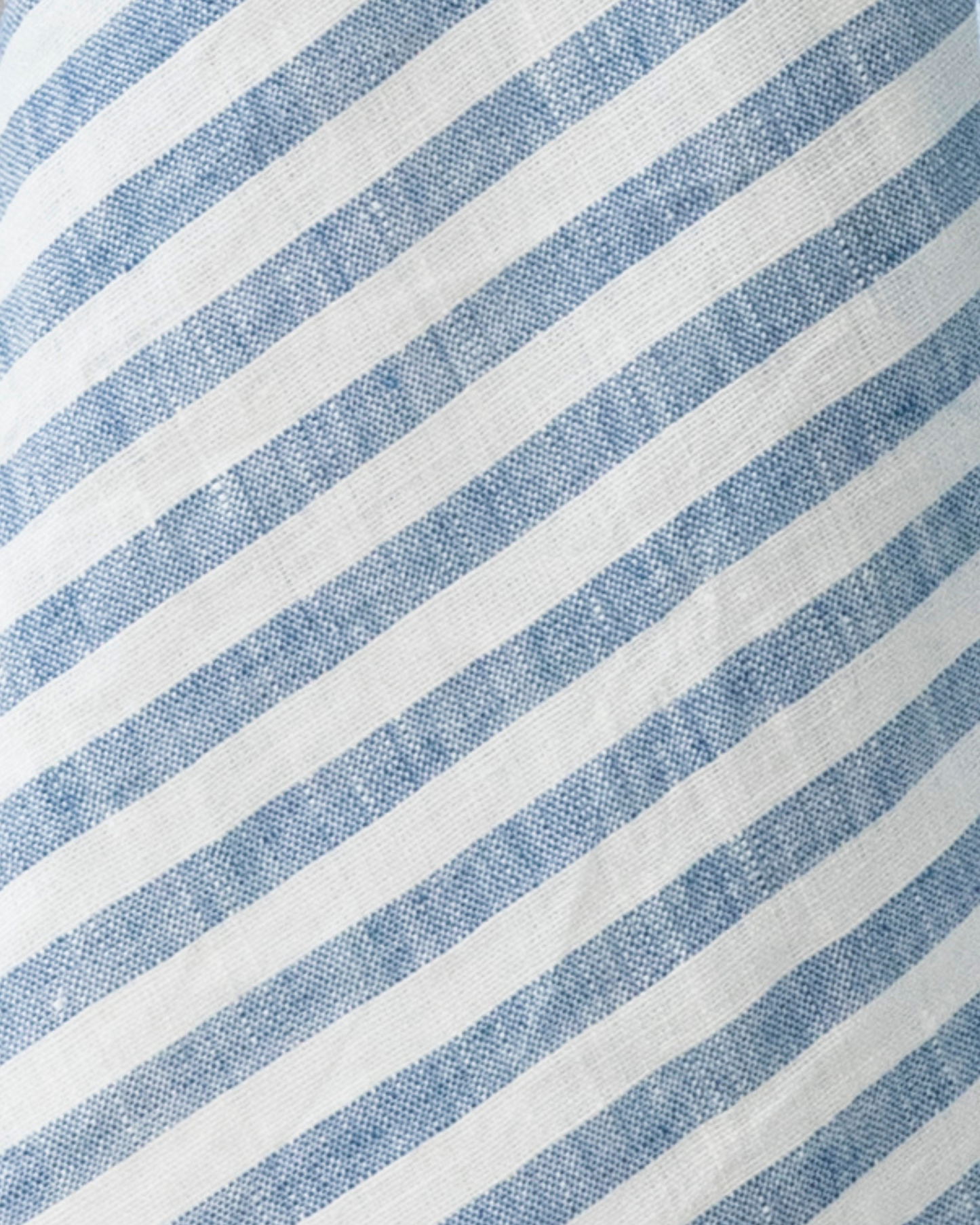 Ruffle trim linen pillowcase in Striped in blue