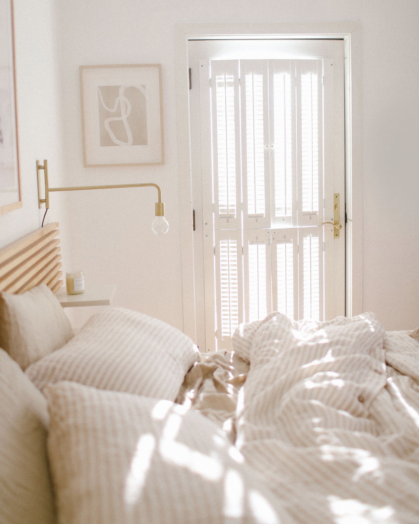 Striped in natural linen duvet cover