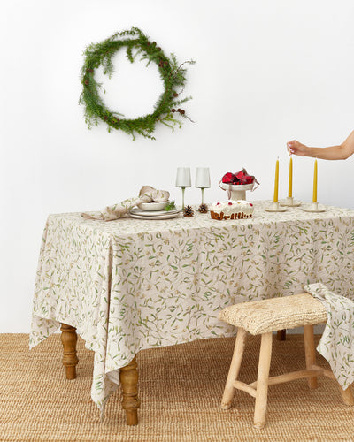 Under the mistletoe Print Linen Tablecloth | MagicLinen