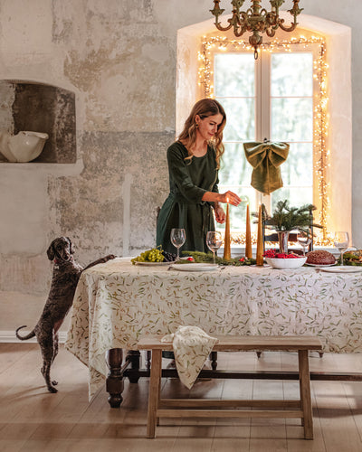 Under the mistletoe Print Linen Tablecloth | MagicLinen