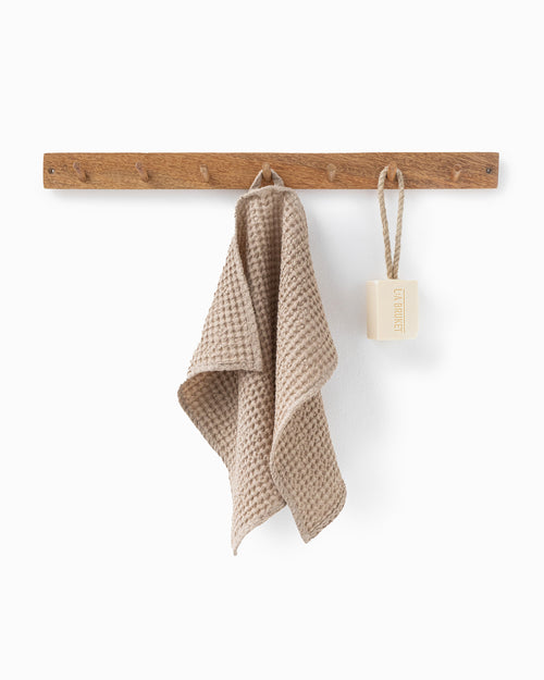 Waffle face towel in Beige