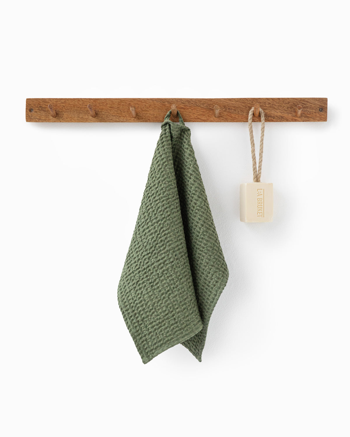 Waffle face towel