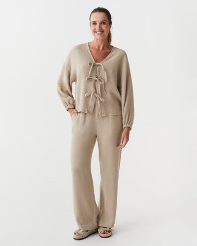 Waffle sweatpants GASPE in Natural | MagicLinen modelBoxOn