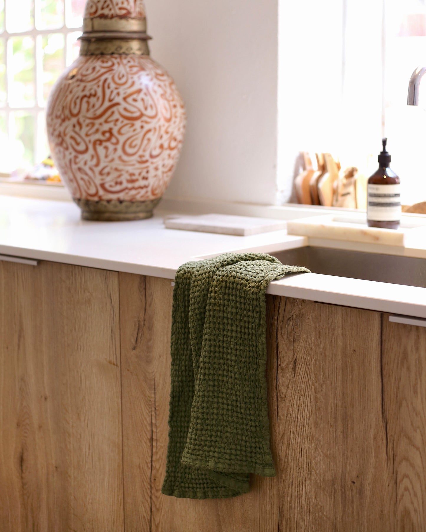 Waffle Bath Towel in Forest green - MagicLinen